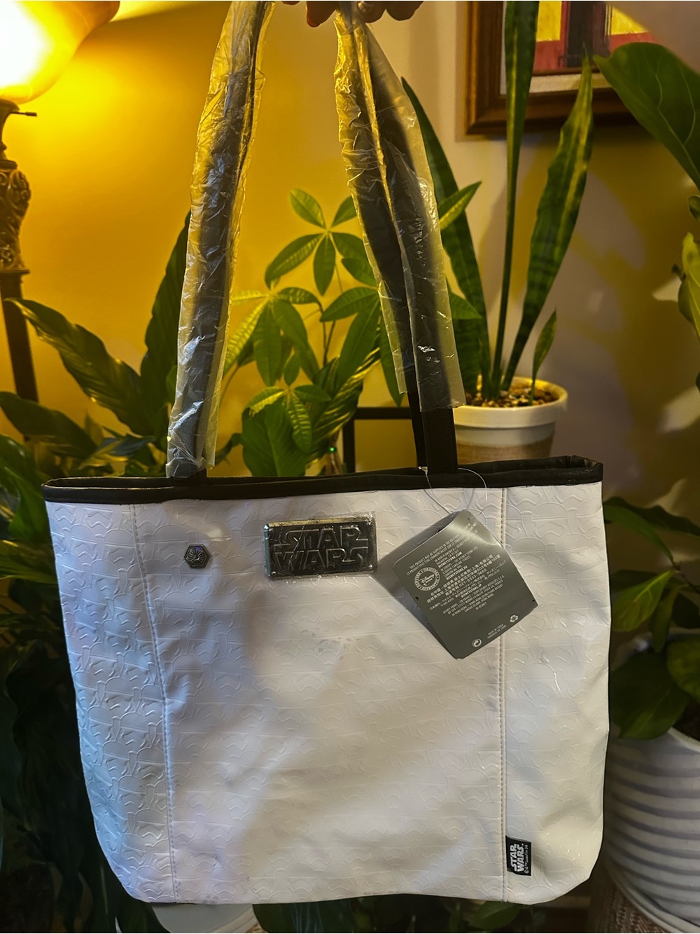 Star Wars White Tote with Black Trim and Logo Plaque